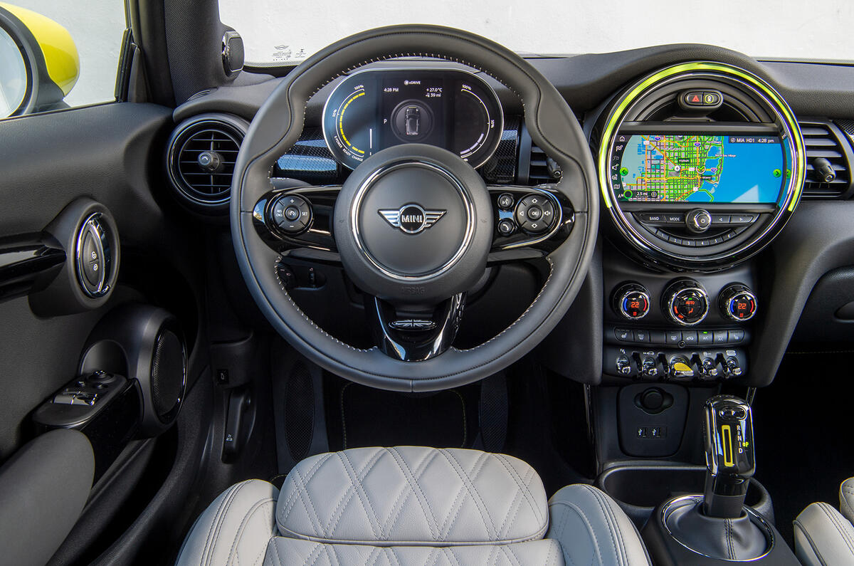 Mini Electric 2020 road test review - dashboard