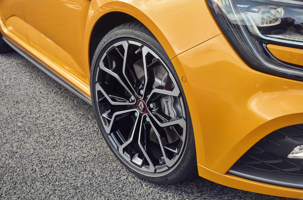 renault megane rs wheels