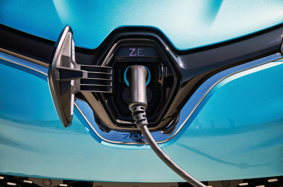 Renault Zoe Review 2024, Price & Specs Autocar