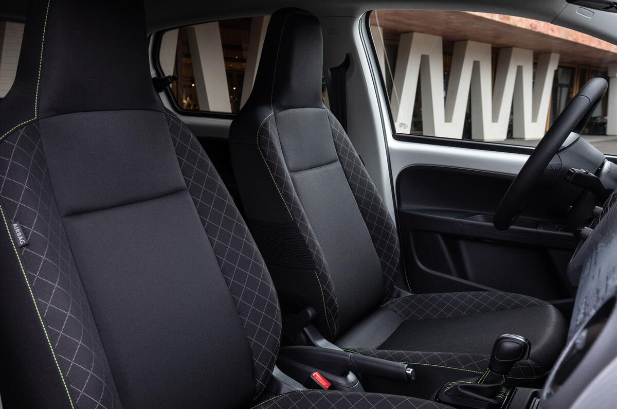SKoda Citigo-e IV 2020 road test review - cabin