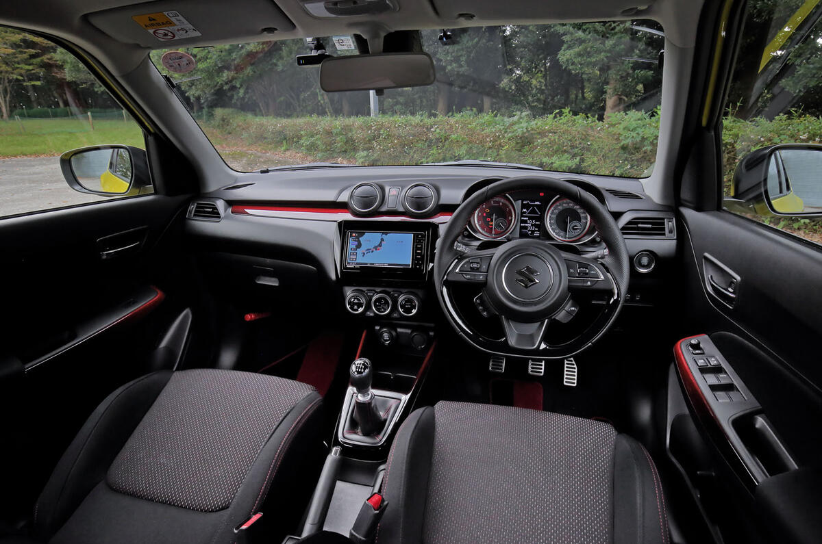 Suzuji Swift Sport Japan-spec review dashboard