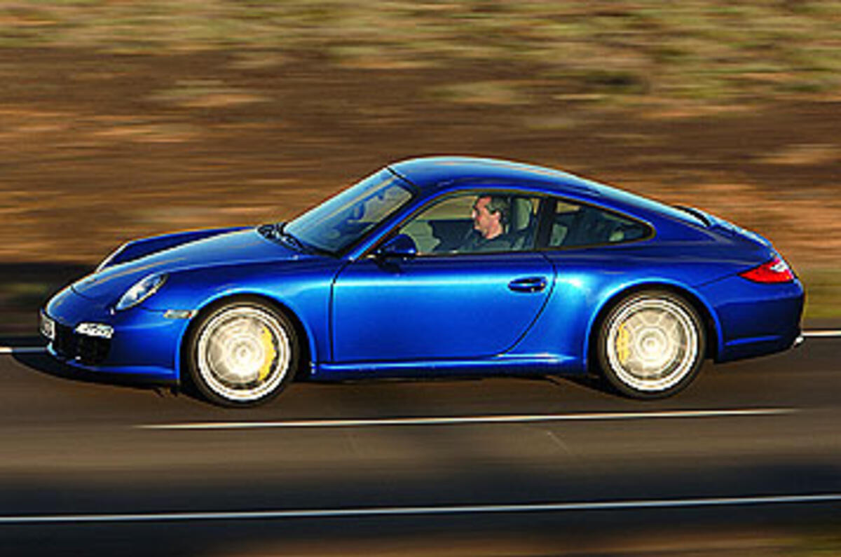 Porsche 911 Carrera