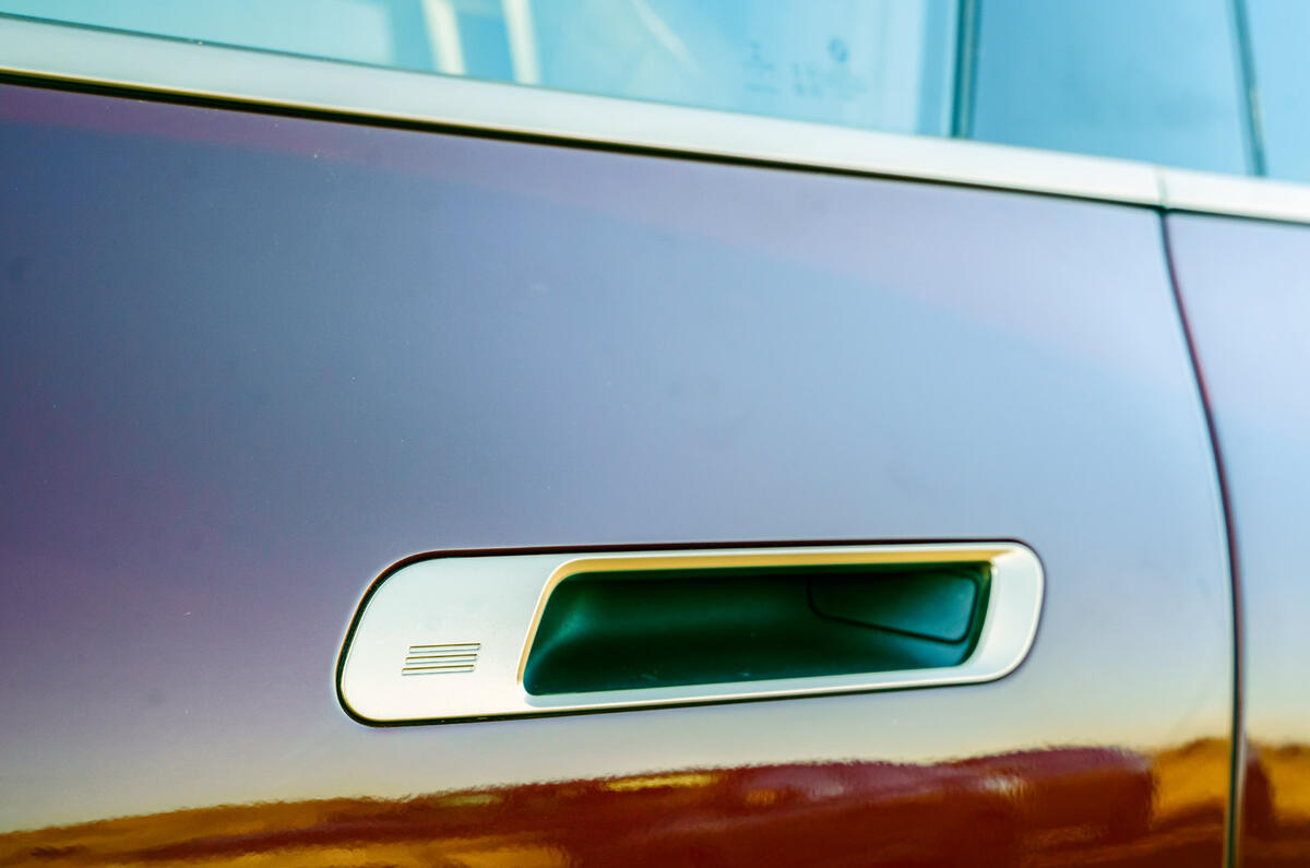 7 BMW iX 2022 road test review door handles
