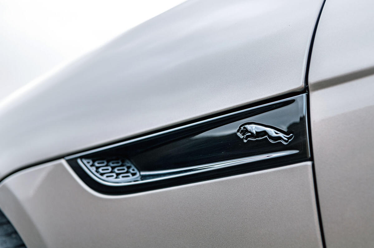 Jaguar F-Type 2020 road test review - side details