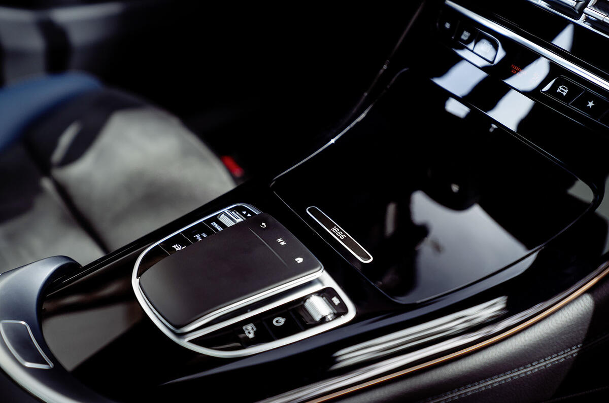 Mercedes-Benz ECQ 2019 review - centre console