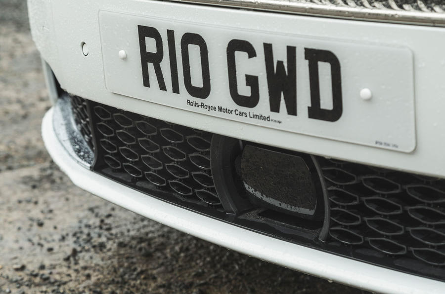 7 Rolls Royce Ghost 2021 : examen de l'essai routier ADAS