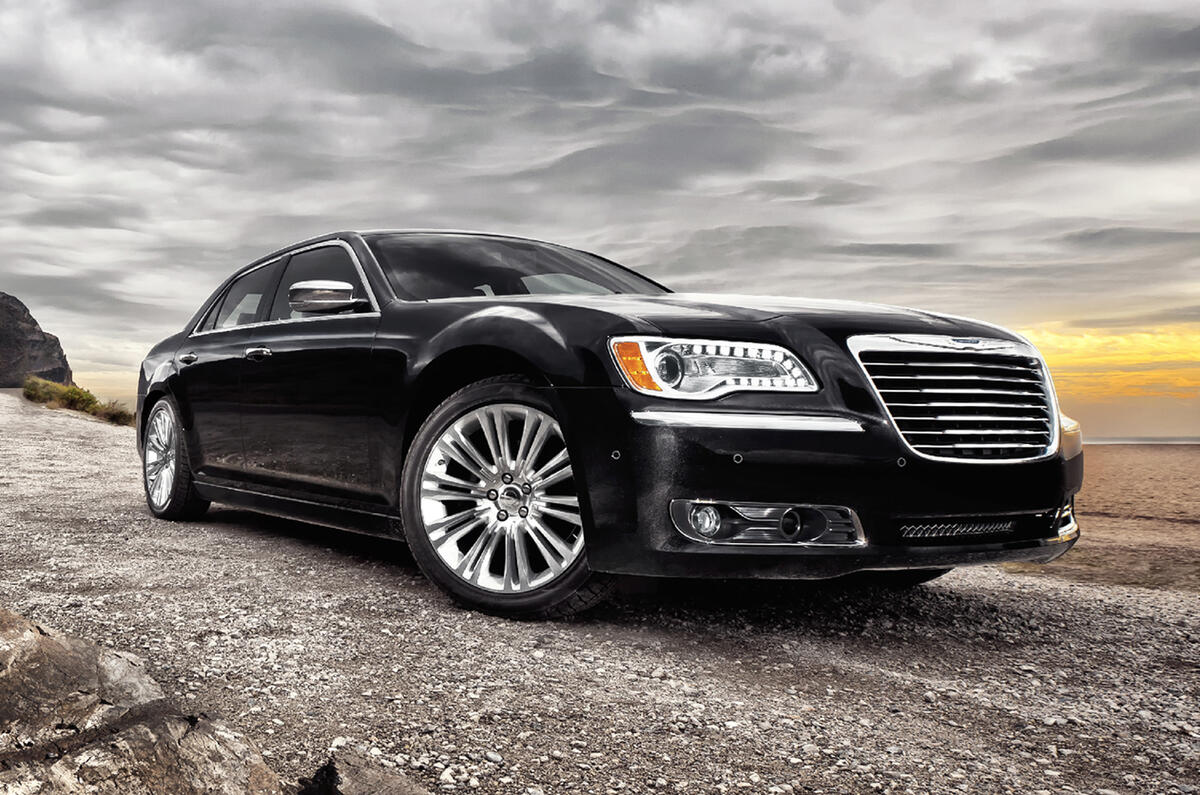 Chrysler 300C 5.7 V8 Hemi 2011 review | Autocar