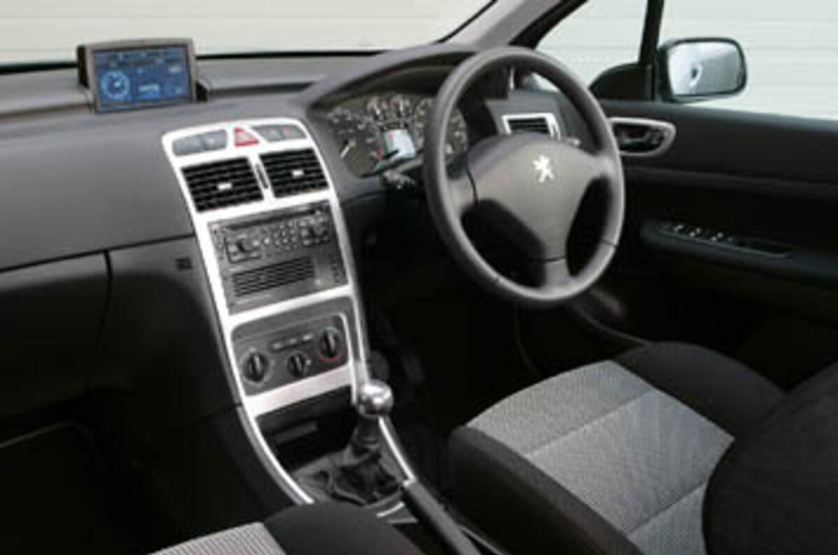 Is The 2005 Peugeot 307 16 Hdi A Hidden Gem This Review Explains - qat1vpw