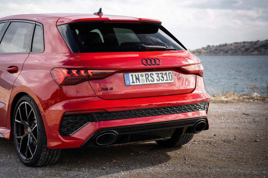 8 Audi RS3 2021 : essai routier des échappements