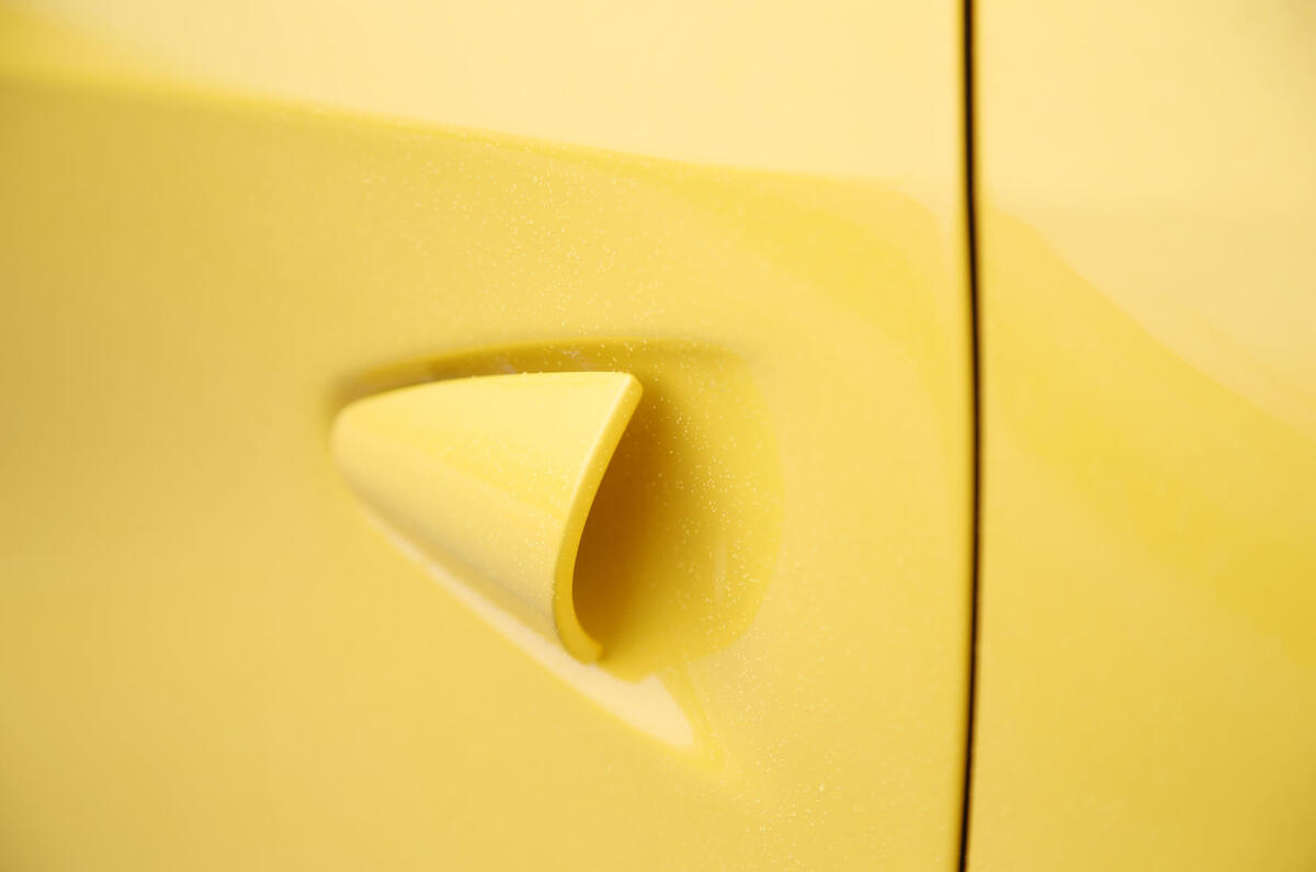 Ferrari 812 Superfast 2018 road test review door handles. Possibly.