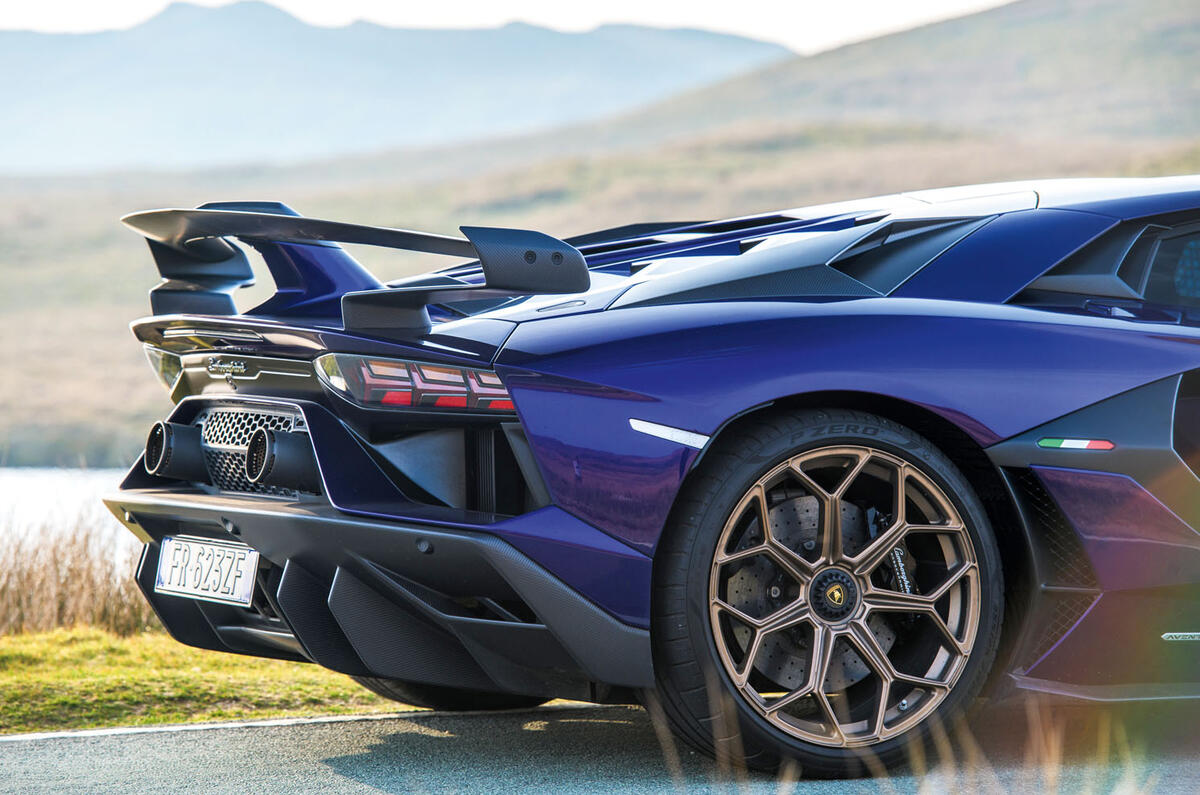 Lamborghini Aventador SVJ 2019 road test review - rear end 