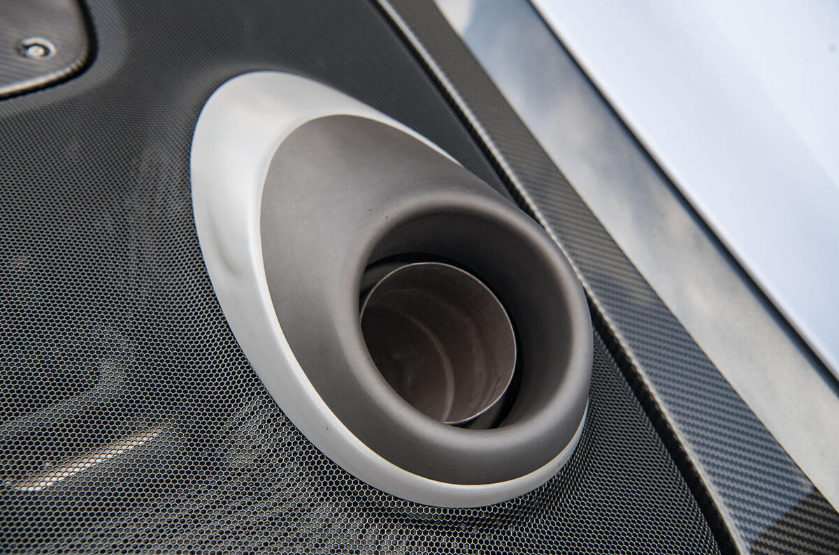 McLaren 600LT 2018 review - exhaust