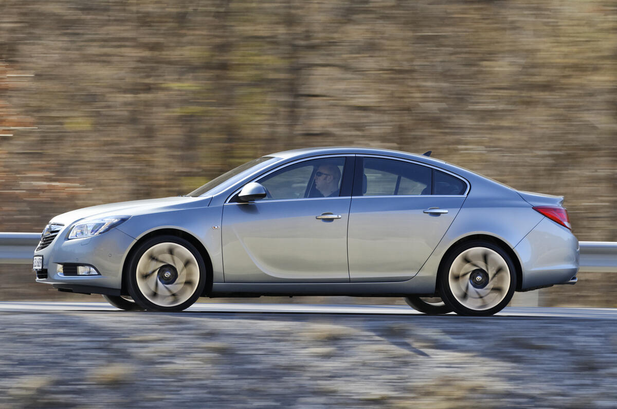 Vauxhall Insignia 2 0 Cdti Biturbo 4x4 Review Autocar
