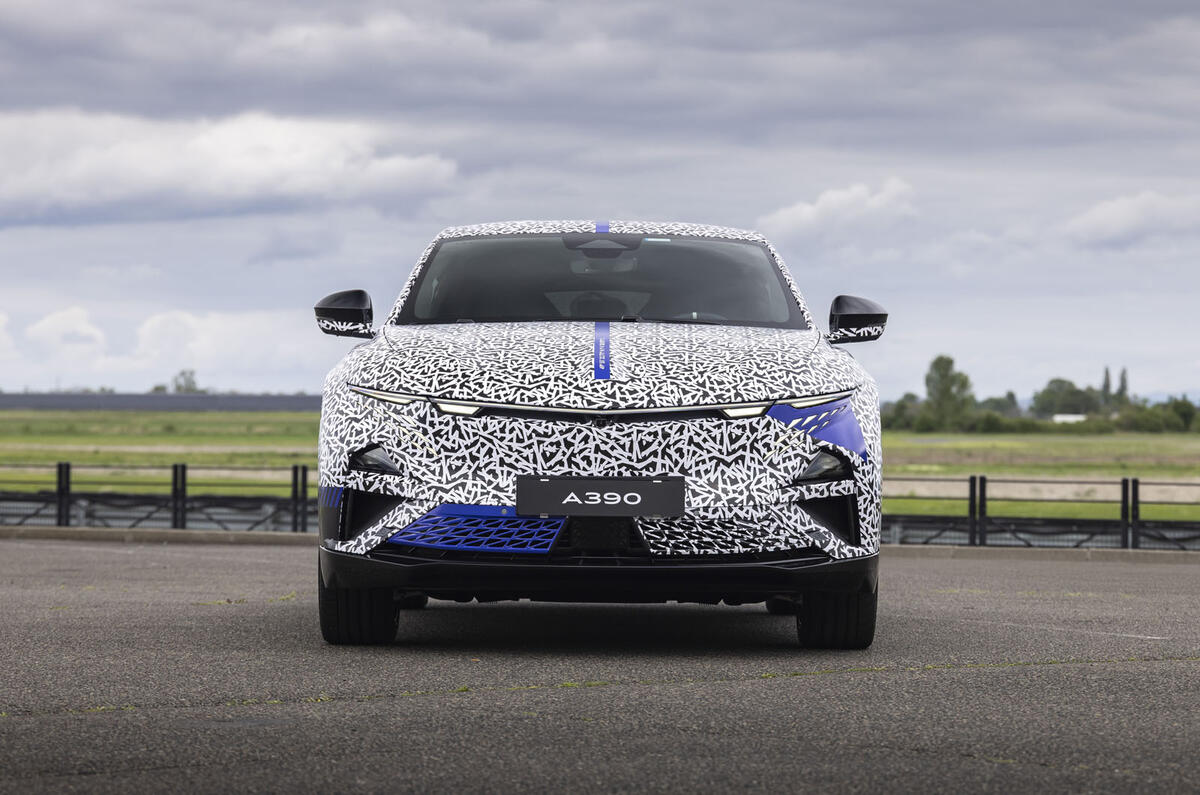 8 Prototype Alpine A390