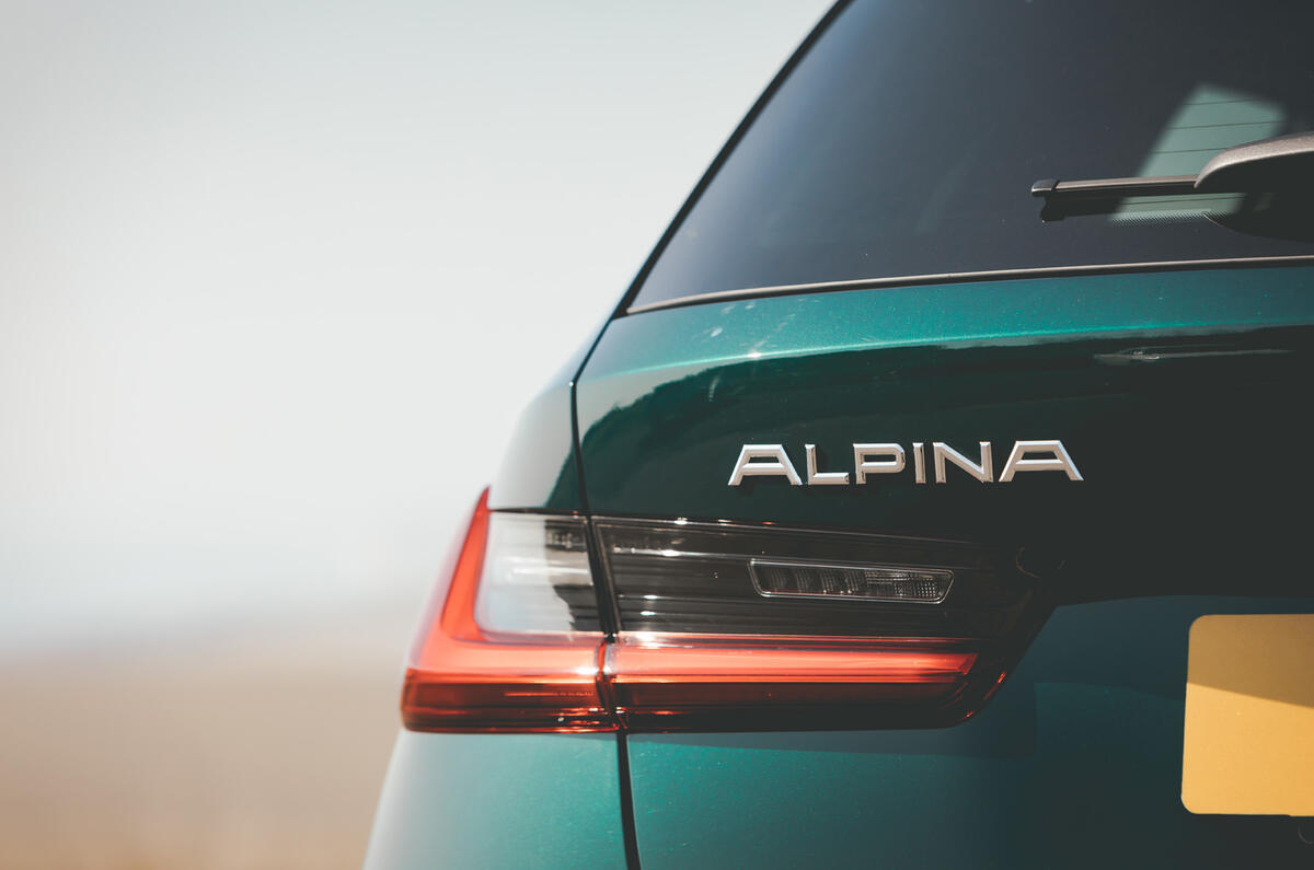 Alpina B3 Touring 2020 road test review - rear lights