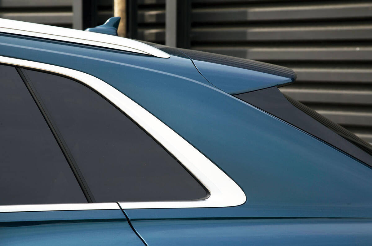 Audi Q8 50 TDI Quattro S Line 2018 road test review - rear end