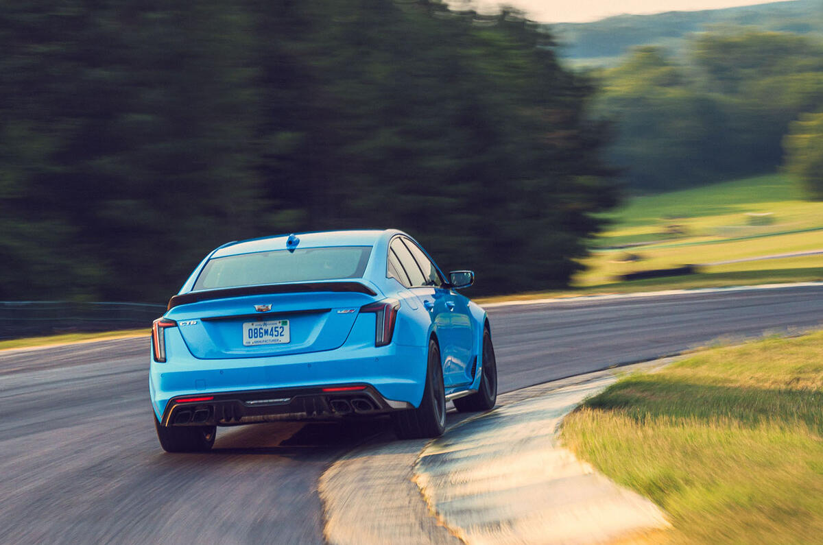 9 Cadillac CT5 V Blackwing 2022 review track rear