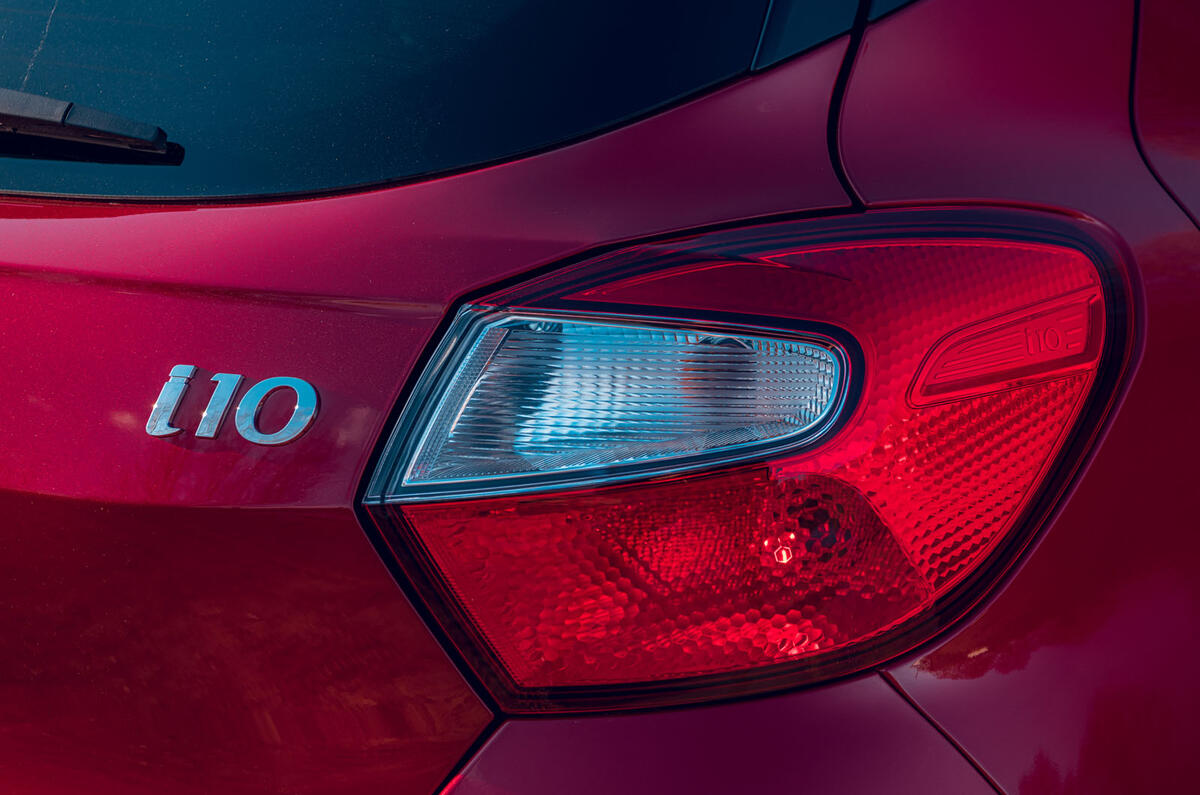 Hyundai i10 2020 road test review - rear lights