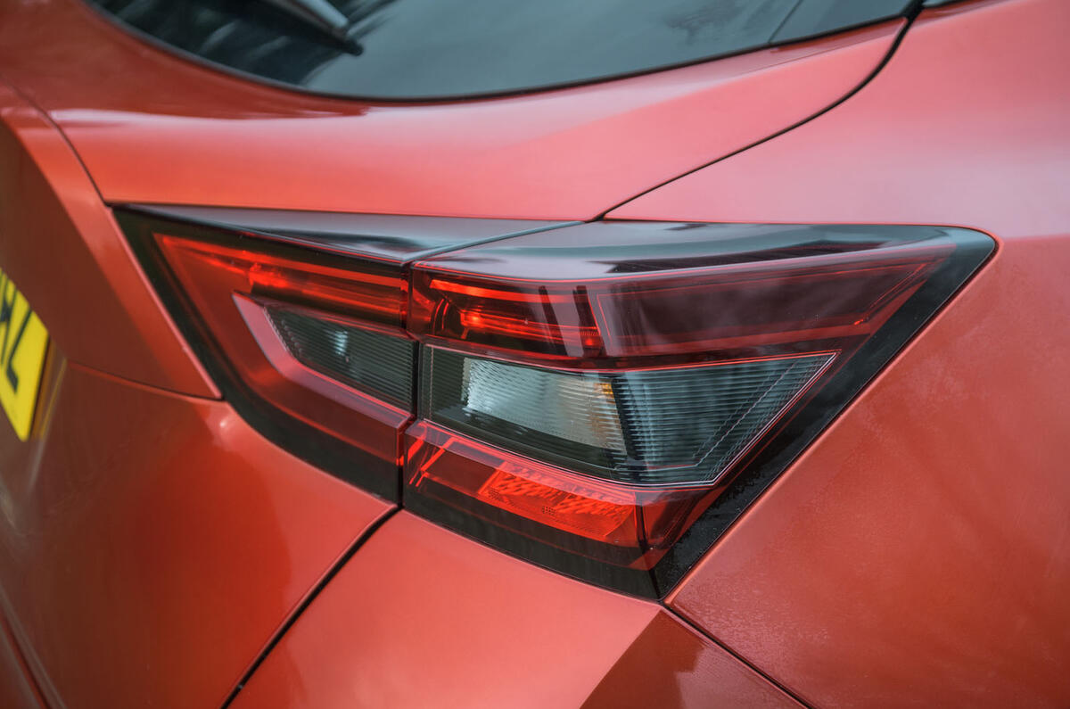 Nissan Juke 2020 road test review - rear lights