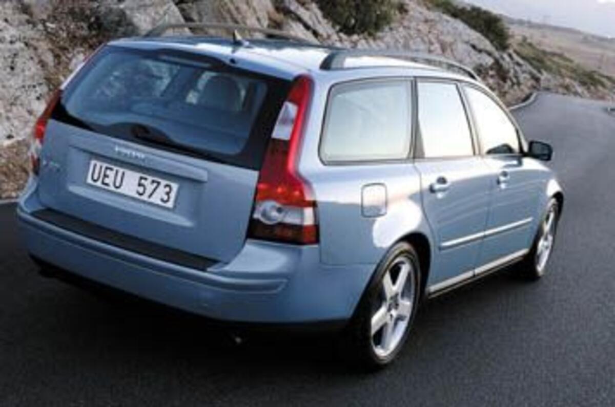 Volvo V50 2.0d SE review | Autocar