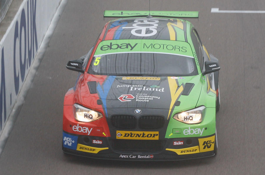 Turkington closes in on BTCC title with two wins at Rockingham