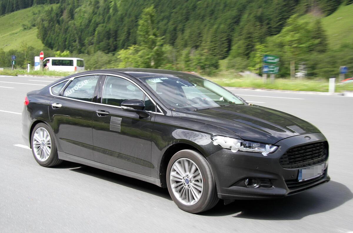 Mk4 Mondeo spied testing Autocar