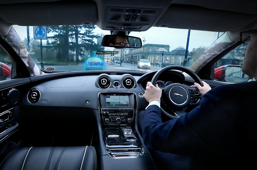 Land Rover previews transparent pillar technology