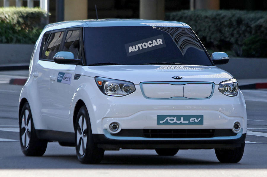 Kia&#039;s new electric Soul spied completely undisguised