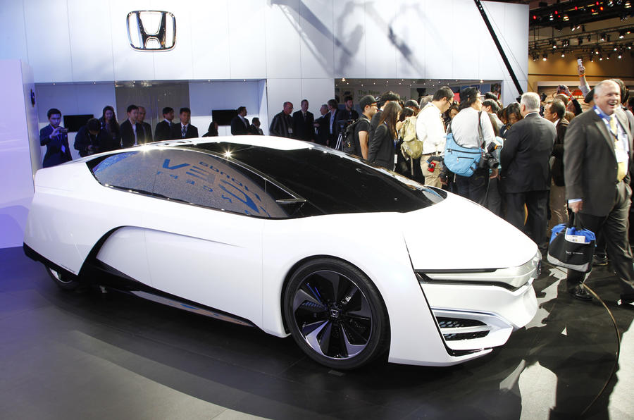 Honda to bring hydrogen-powered FCEV fleet to UK