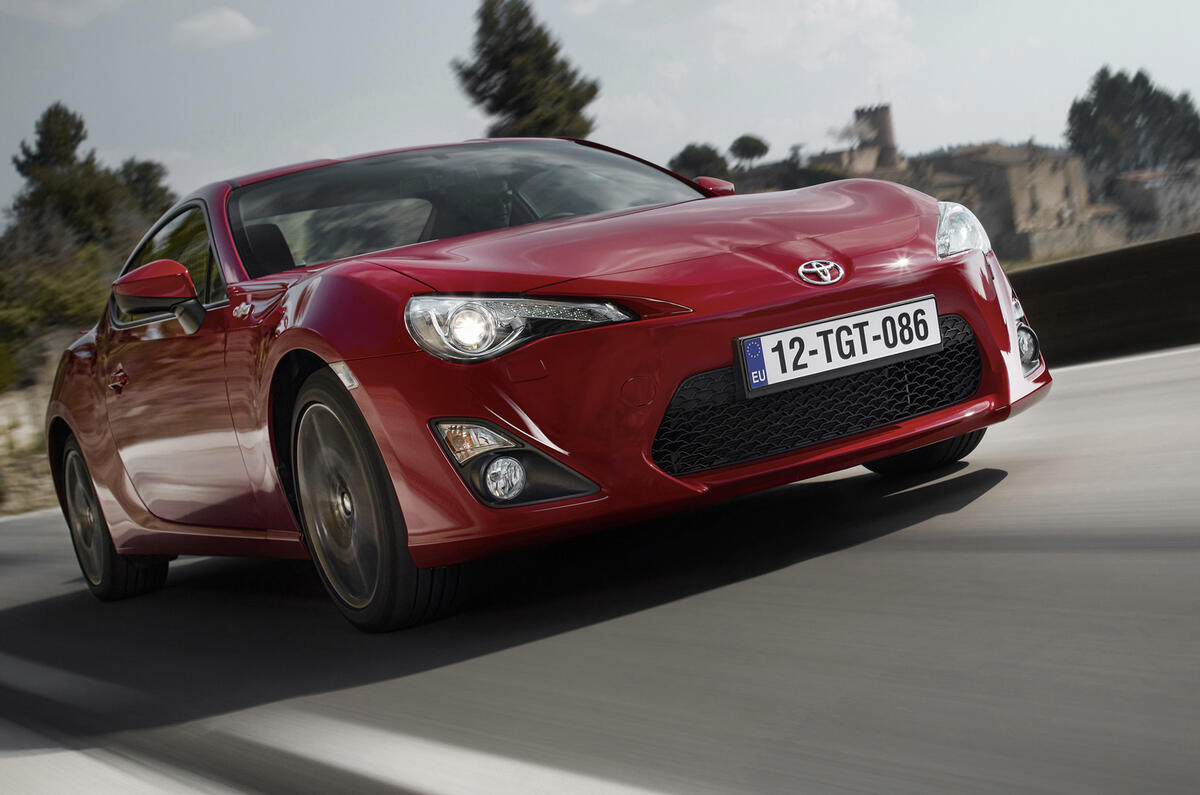 quick news gt86 updates psa profits up no sub gla mercedes suv
