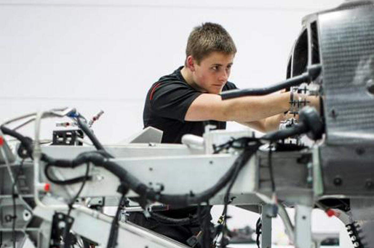 McLaren P1 production begins