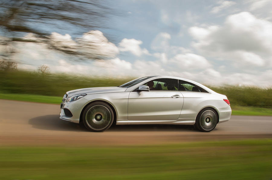 Mercedes-Benz revises E-class model range