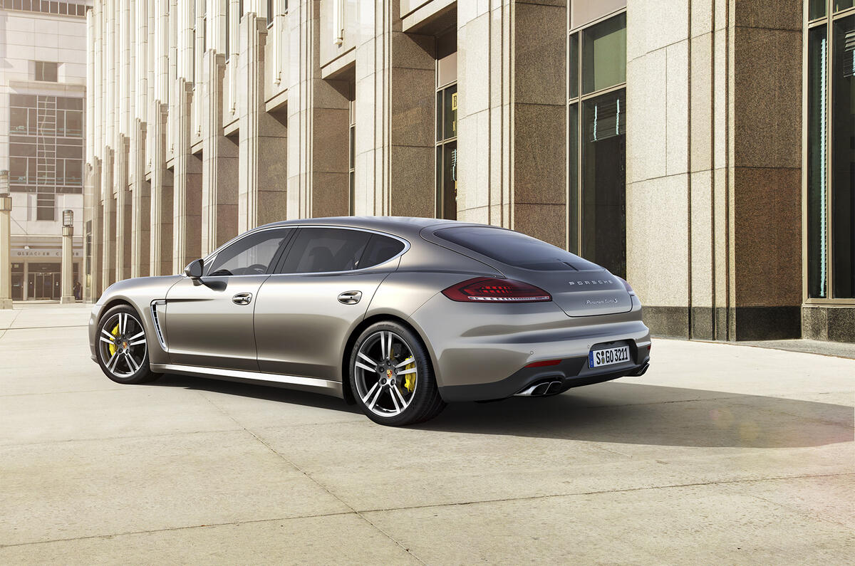 Porsche panamera 1 поколения