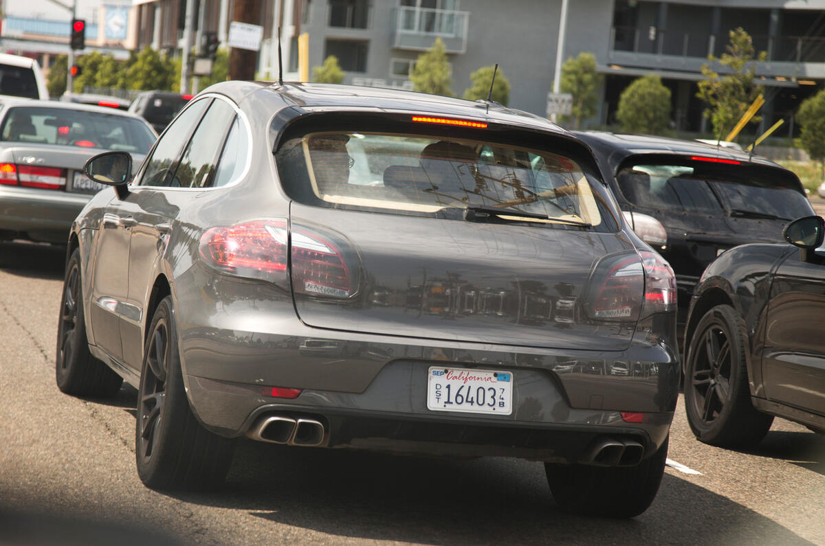 New Porsche Macan 4x4 First Ride
