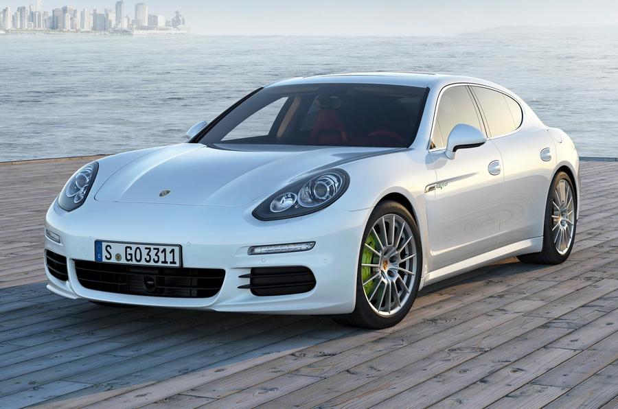 Plug-in hybrids the &quot;best solution&quot; for Porsche SUVs: Shanghai motor show 2013