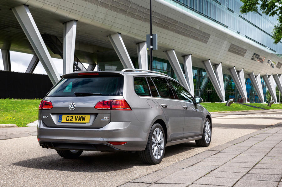 Quick News: VW Golf Estate pricing, Subaru cuts XV costs, Leaf remains charge fr