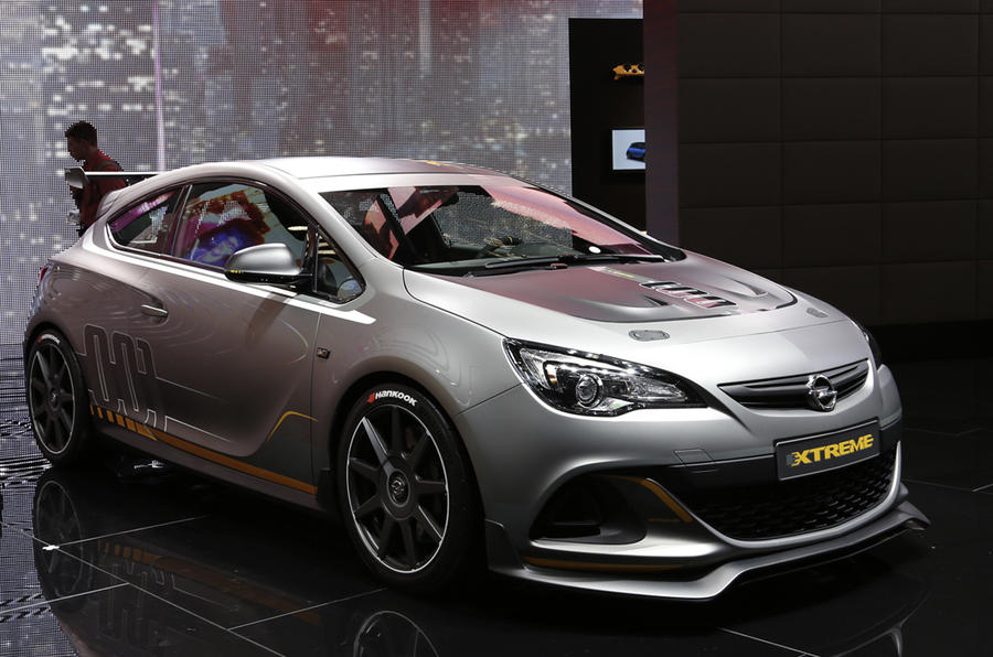 Production confirmed for 300bhp Vauxhall Astra Extreme
