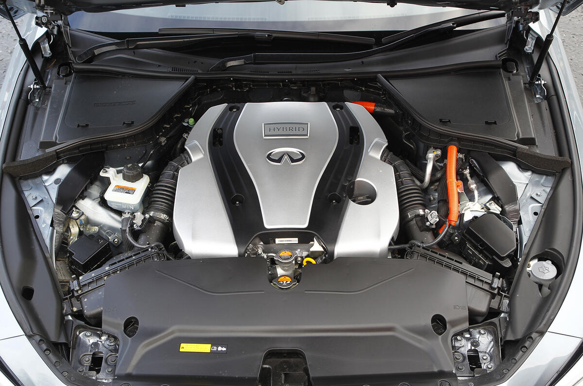 Infiniti Q50S Hybrid first drive