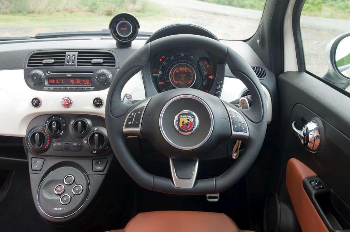 Abarth 595 interior | Autocar Abarth 595 interior | Autocar