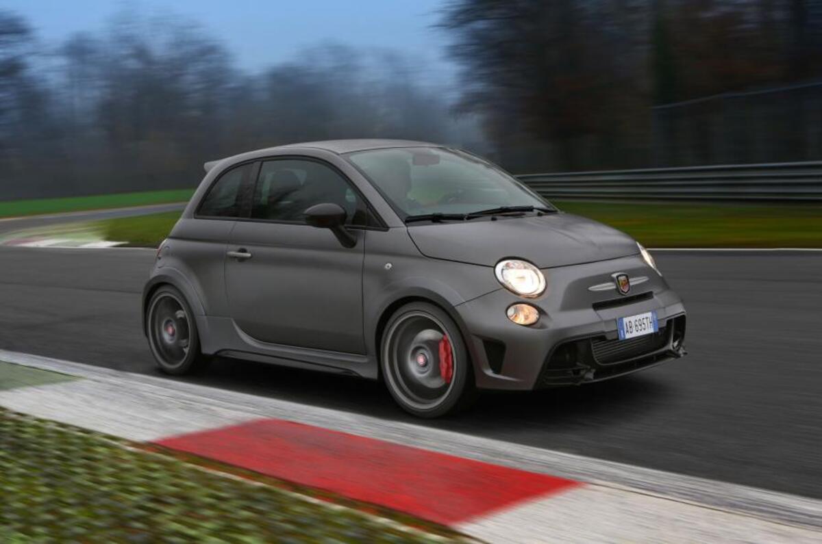 Abarth 695 Biposto Review (2019) | Autocar