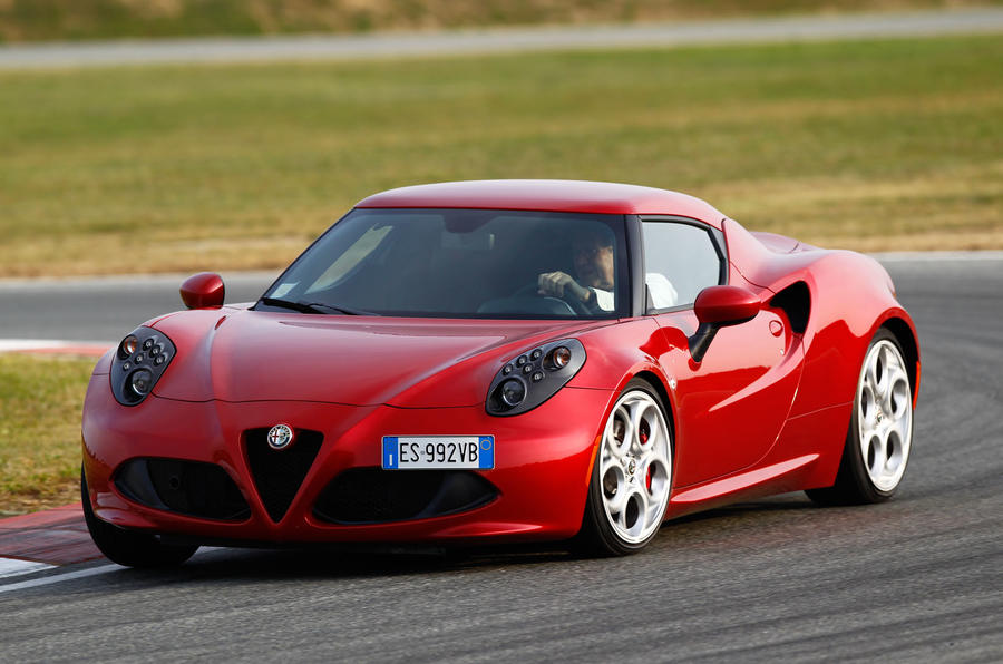Alfa Romeo 4C Coupe offered with redesigned headlights