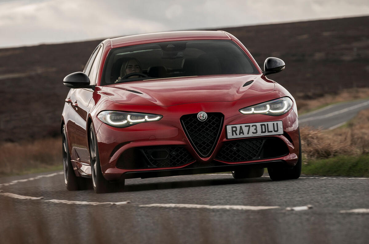 alfa romeo giulia qv essai 2025 01 virage avant