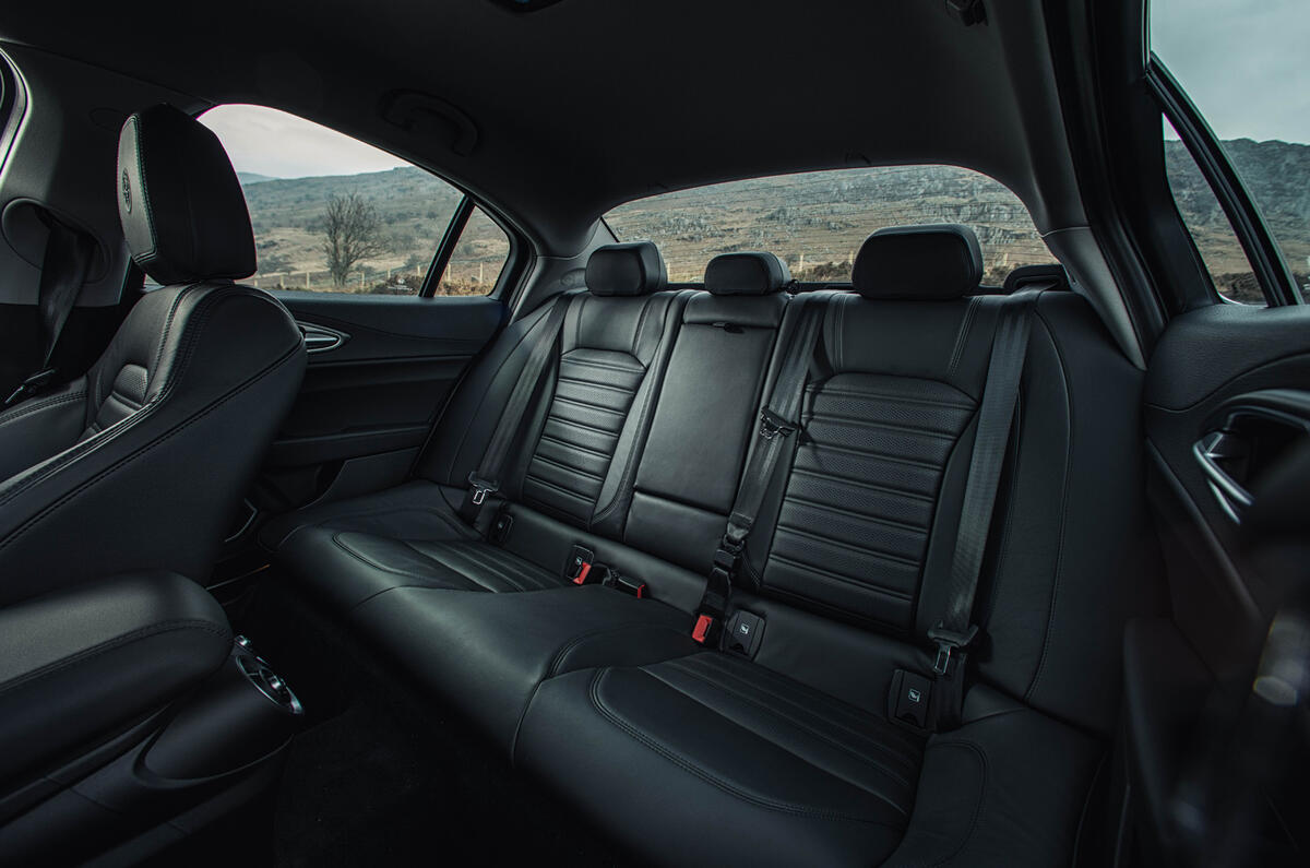 Alfa Romeo Giulia rear seats