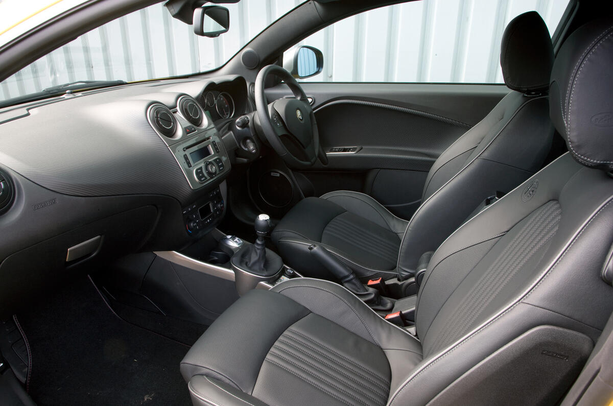 Alfa Romeo Mito Cloverleaf 2010-2011