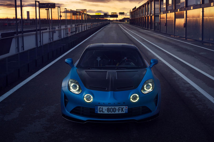 alpine a110r first drive 2023 22 front static