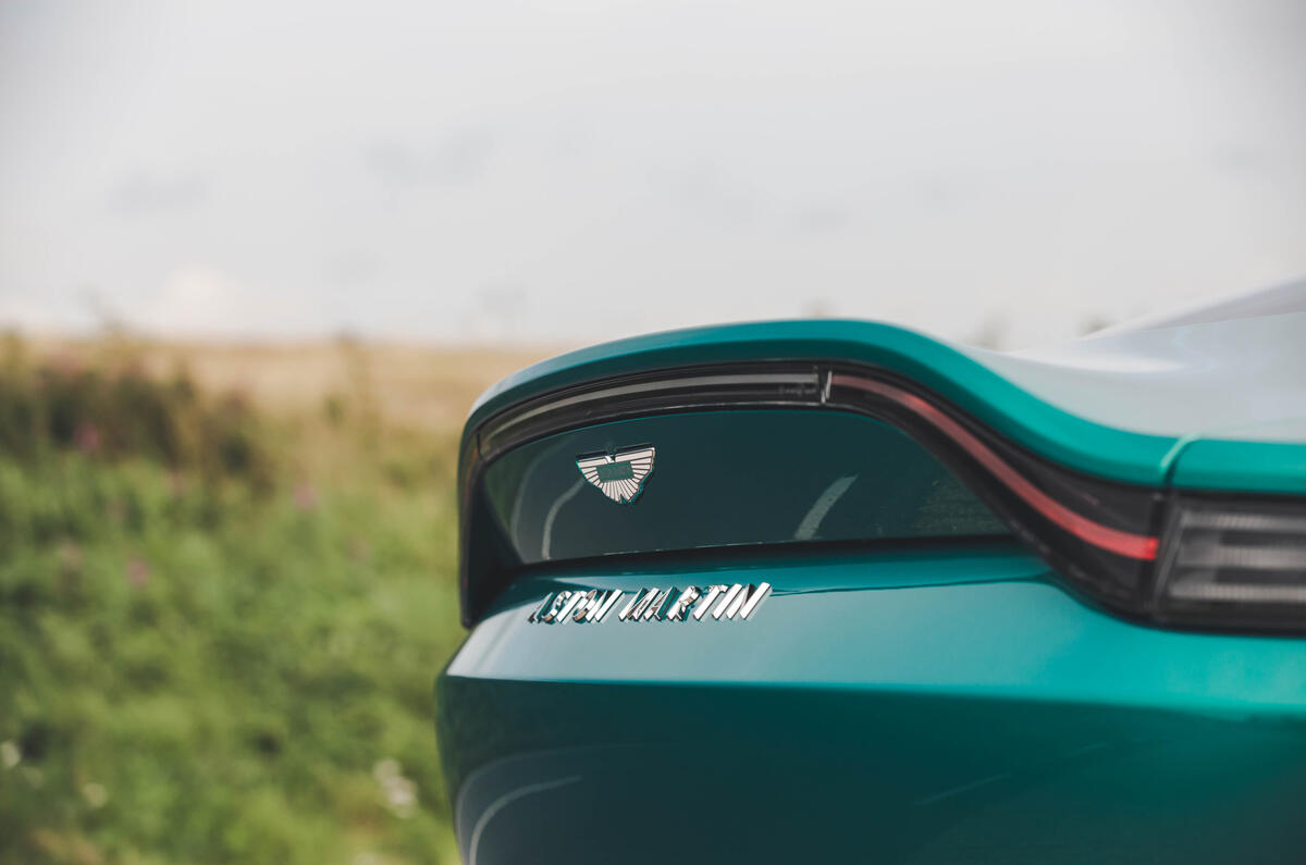 Aston Martin Vantage RT 2024 : essai de la queue de canard 0174