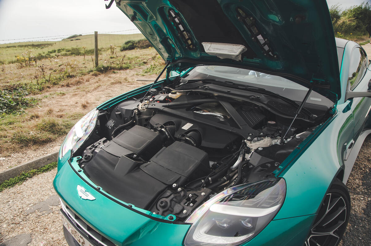 Aston Martin Vantage RT 2024 : essai moteur 0180