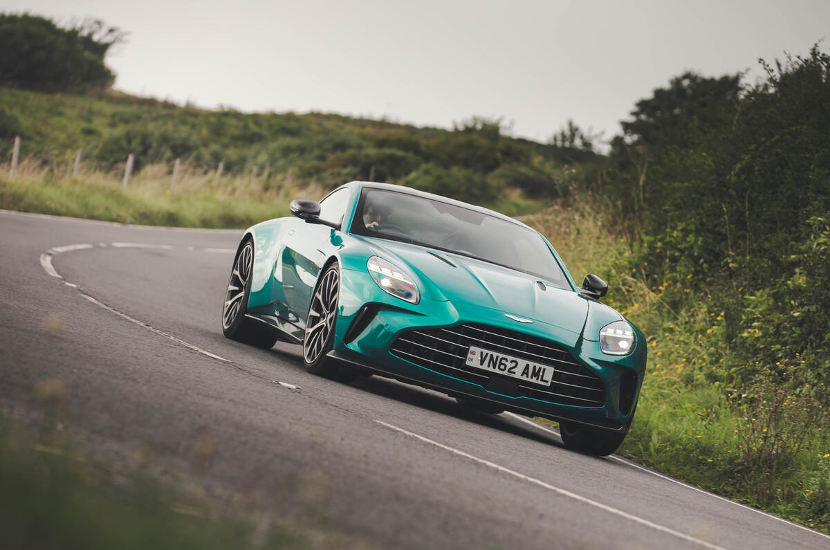 Aston Martin Vantage RT 2024 : essai de l'angle avant 0206