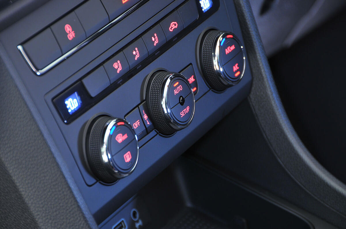 ateca rt 2016 at