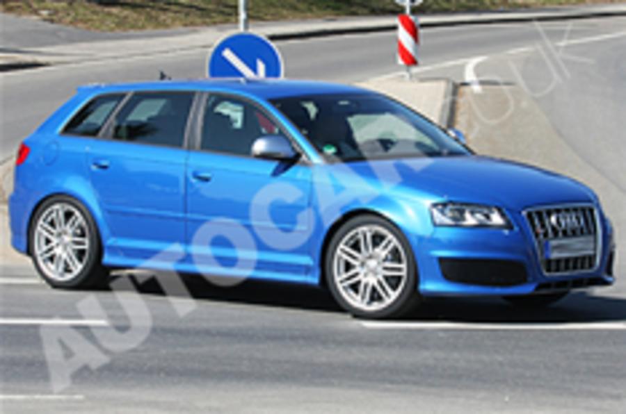 Audi RS3 spied testing